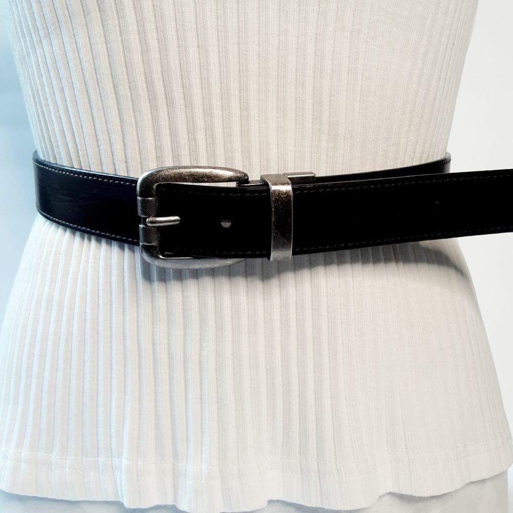 💎Levis Reversable Black Darkest Brown Leather Belt Boys Size Large 30-32
